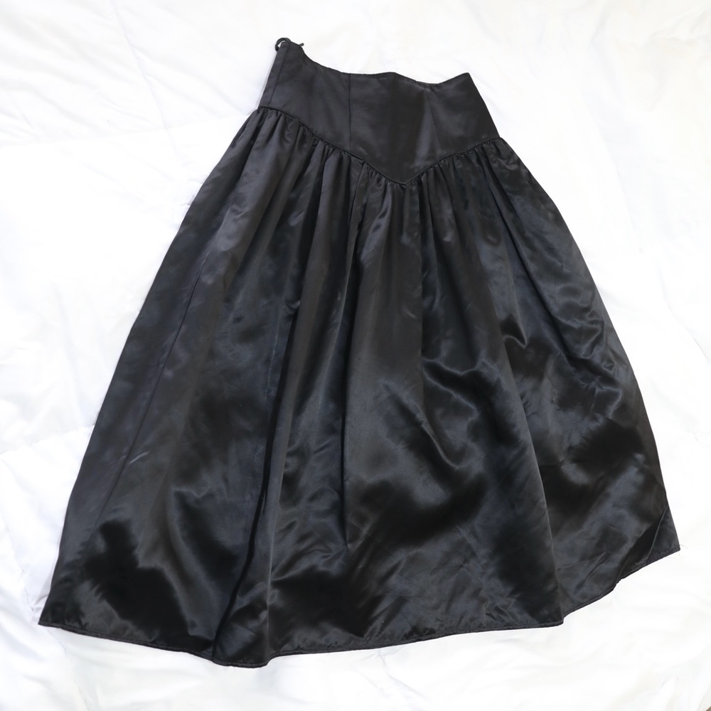 Gunne Sax Vintage Black Tea length 90s Skirt